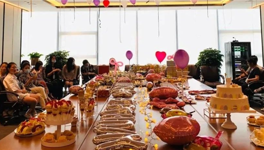 华夏阳光 | 开心工作，快乐生活！