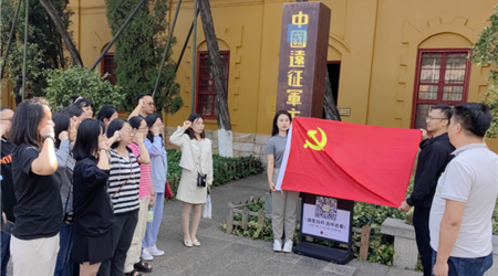 华夏阳光 | 忆峥嵘岁月 凝奋进力量